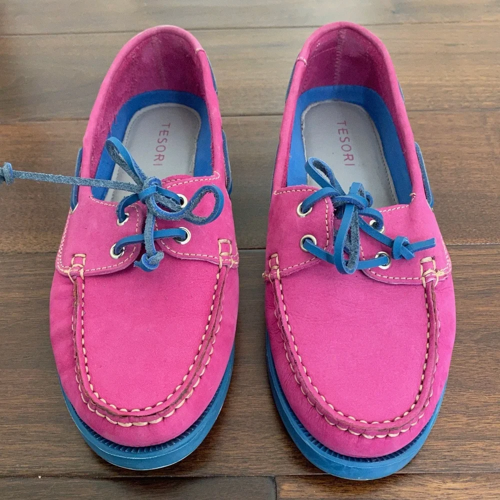 Tesori Pink & Blue Boat Shoes - 7-1/2 - Picture 1 of 6